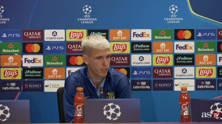 乐鱼体育线上网站-奥尔莫：把亚马尔与梅西相比是疯狂的 我最理想的位置是10号位