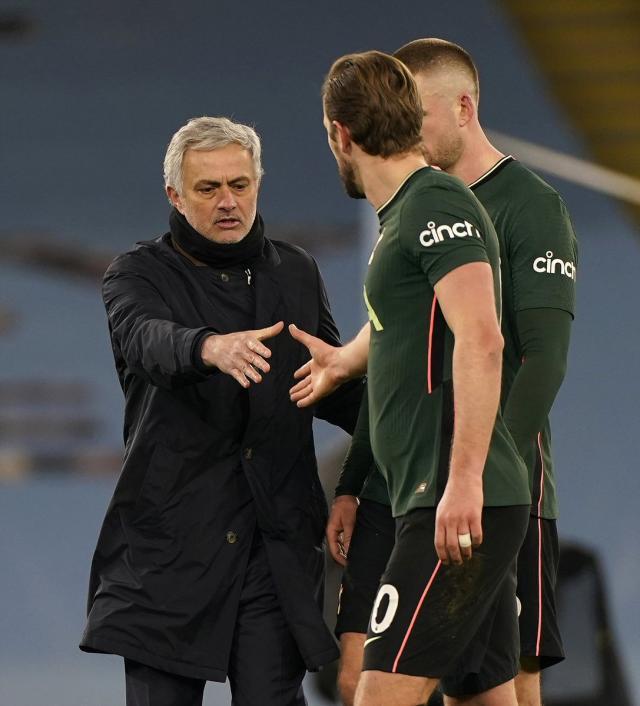 乐鱼体育登陆入口-穆帅负瓜 看客警告：你的流量正在变成你的麻烦